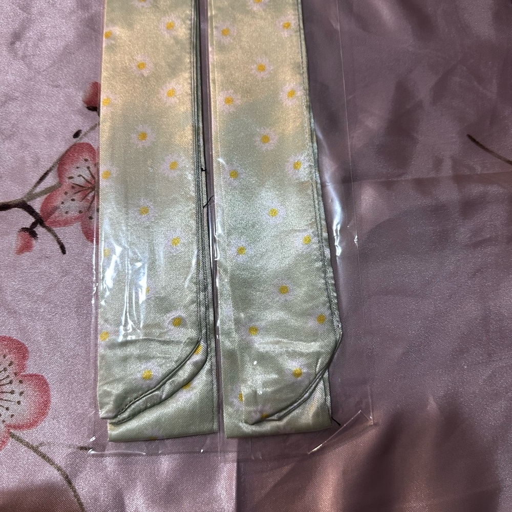 Floral Satin twilly Scarf set